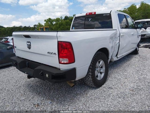 2019 RAM 1500 CLASSIC SLT 4X4 6'4 BOX 4