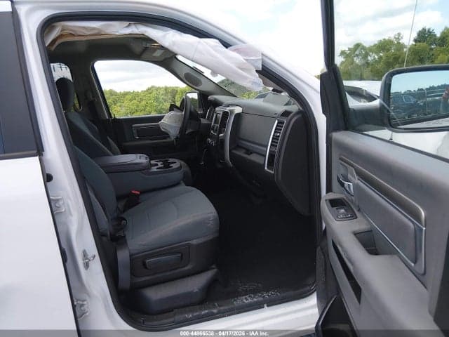 2019 RAM 1500 CLASSIC SLT 4X4 6'4 BOX 5