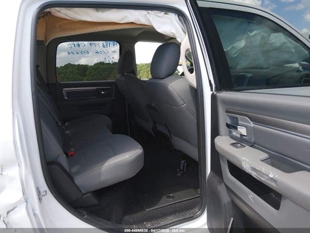 2019 RAM 1500 CLASSIC SLT 4X4 6'4 BOX 8