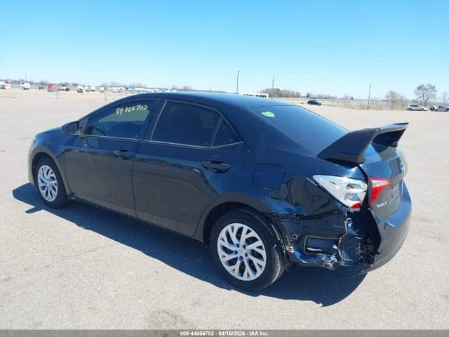 2017 TOYOTA COROLLA LE 3