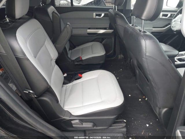 2021 FORD EXPLORER XLT 8