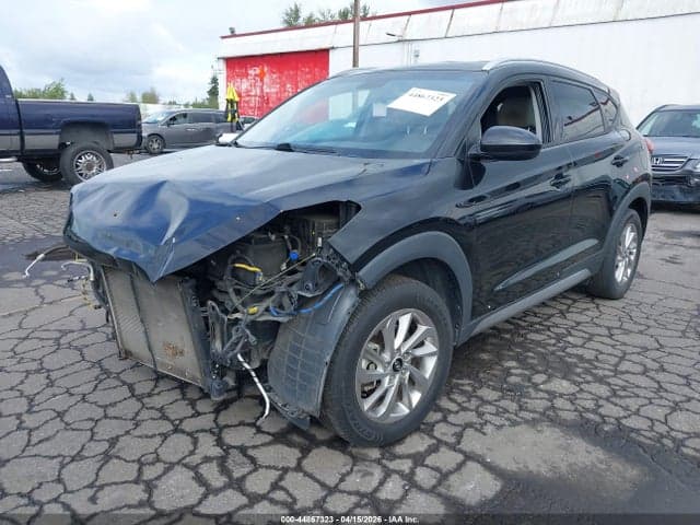 2017 HYUNDAI TUCSON SE 2
