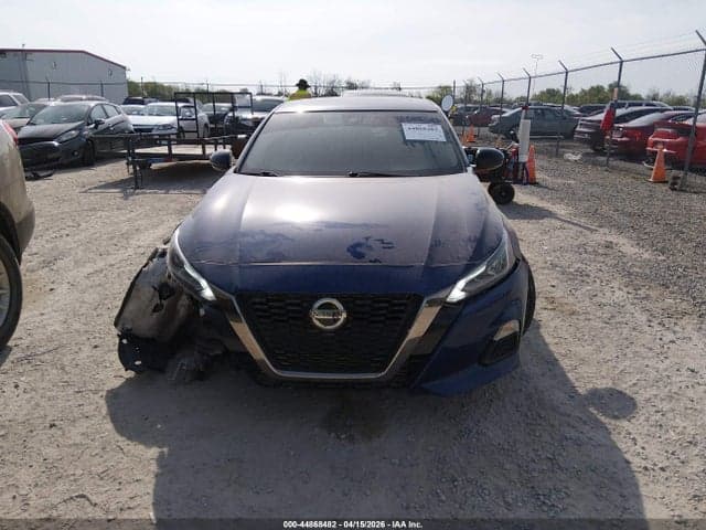 2022 NISSAN ALTIMA SR VC-TURBO FWD 13