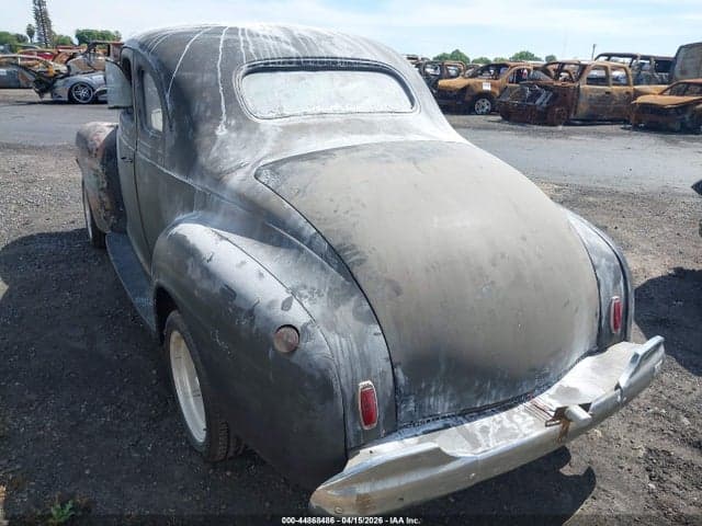1940 PLYMOUTH COUPE 3