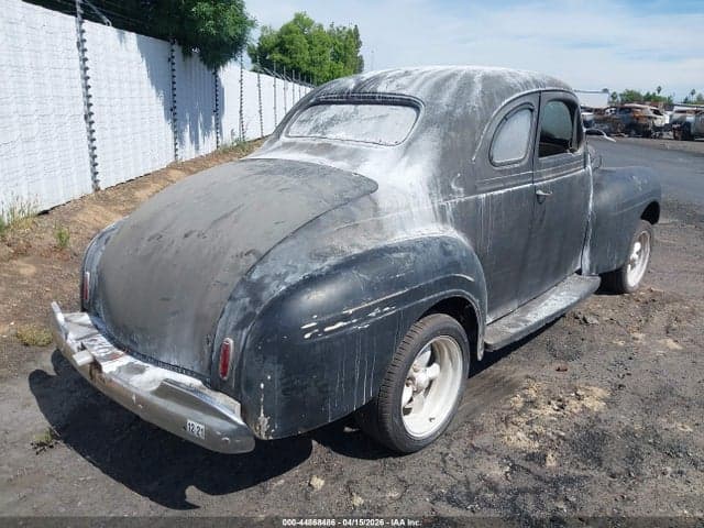 1940 PLYMOUTH COUPE 4