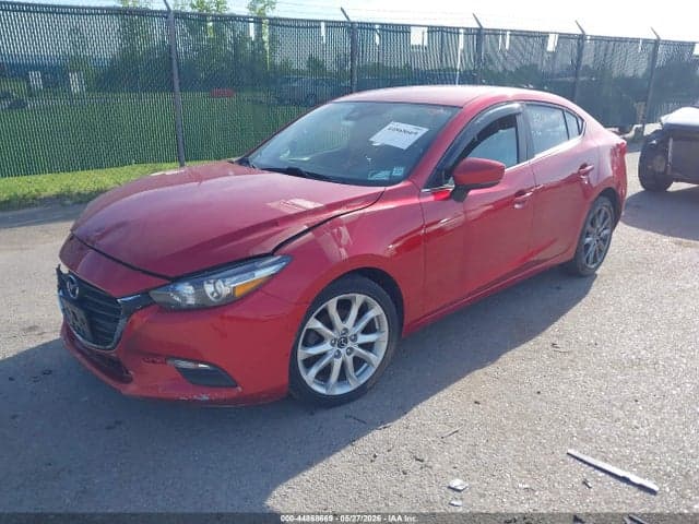 2018 MAZDA MAZDA3 TOURING 2