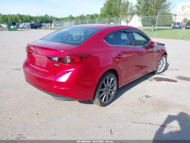 2018 MAZDA MAZDA3 TOURING 4