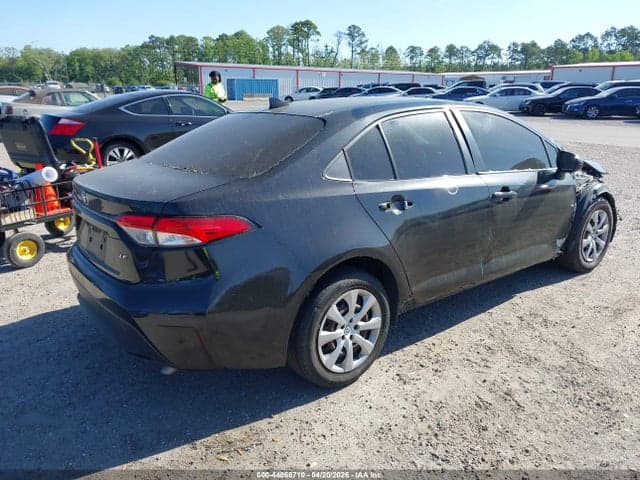 2020 TOYOTA COROLLA LE 4