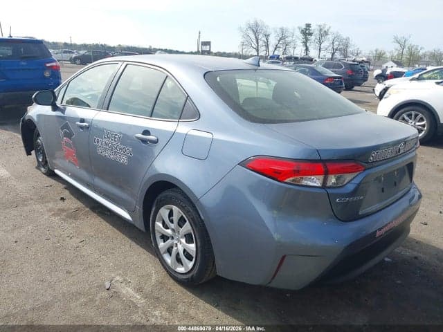 2024 TOYOTA COROLLA LE 3