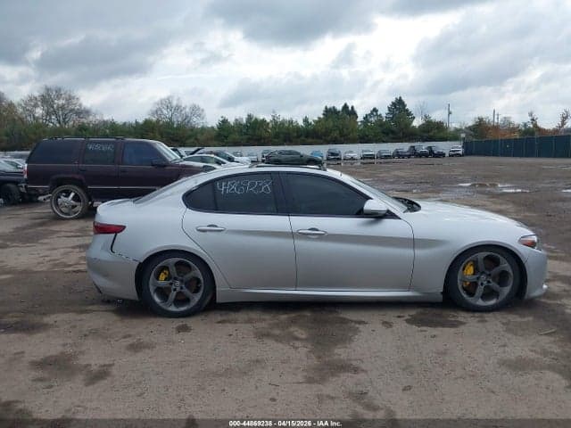 2017 ALFA ROMEO GIULIA TI AWD 13