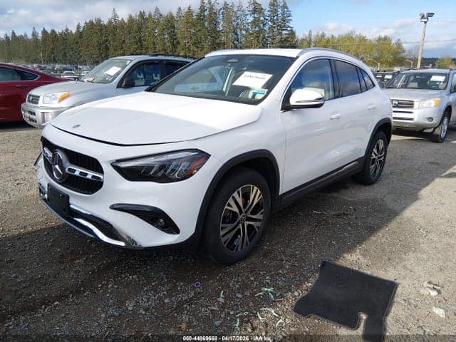 2025 MERCEDES-BENZ GLA 250 4MATIC 2