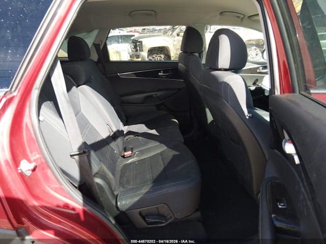 2018 KIA SORENTO 3.3L LX 8
