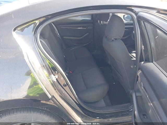 2020 MAZDA MAZDA3 8