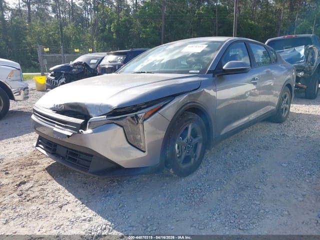 2025 KIA K4 LXS 2