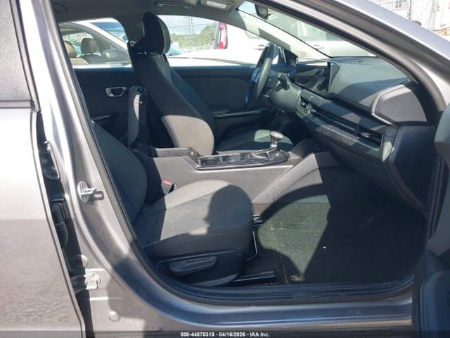 2025 KIA K4 LXS 5