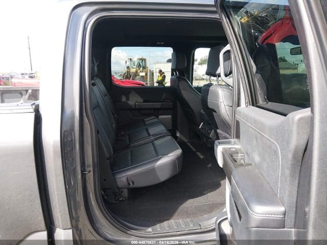 2025 FORD F-150 LARIAT 8