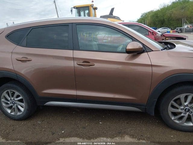 2017 HYUNDAI TUCSON SE 13