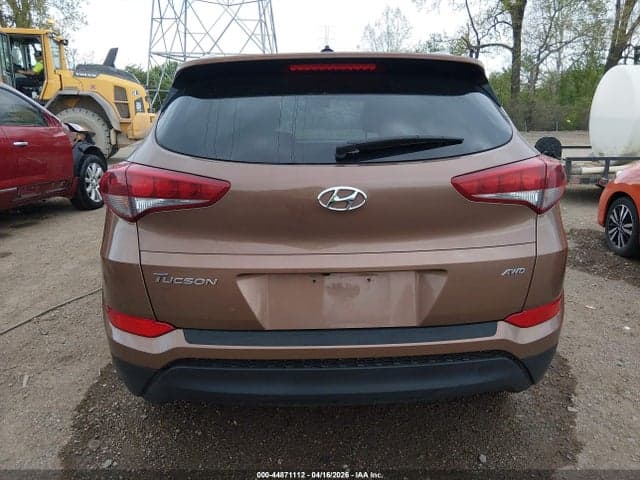 2017 HYUNDAI TUCSON SE 16