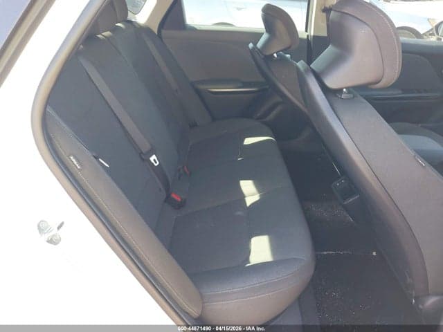 2025 KIA K4 LXS 8