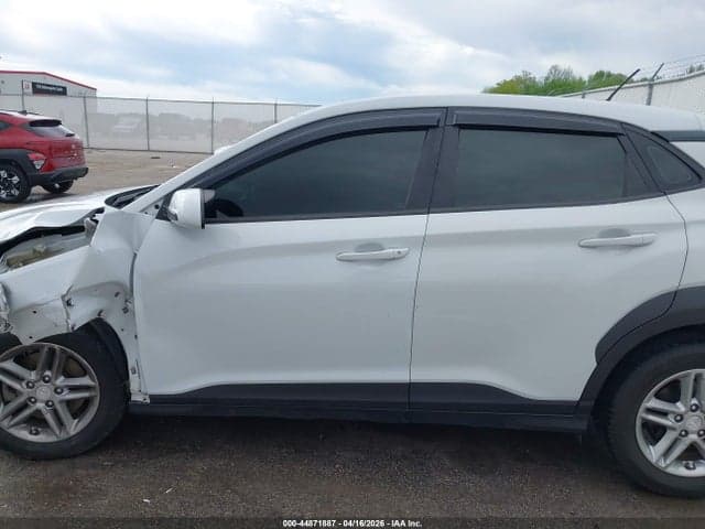 2020 HYUNDAI KONA SE 14