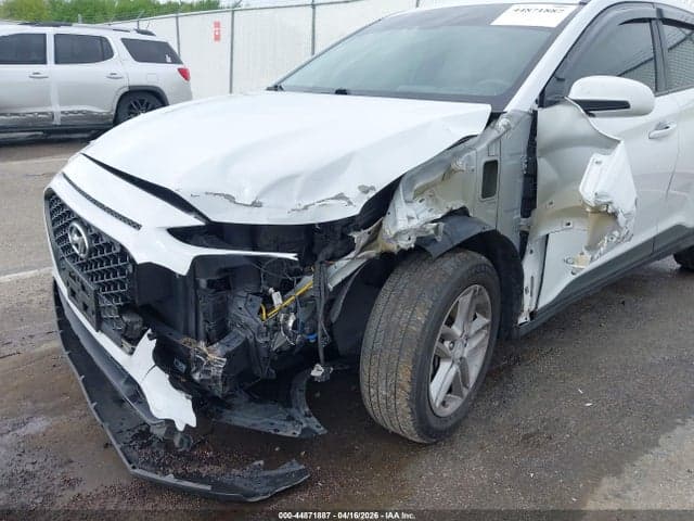 2020 HYUNDAI KONA SE 6