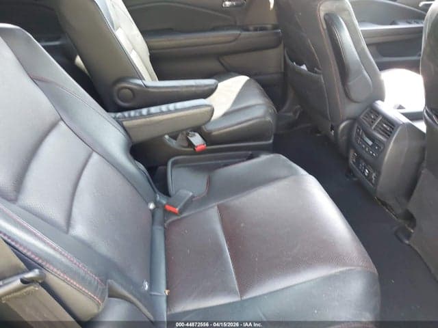 2022 HONDA PILOT AWD BLACK EDITION 8