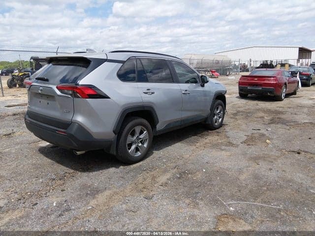 2025 TOYOTA RAV4 XLE 4