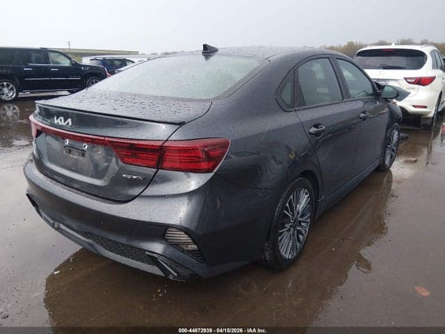 2023 KIA FORTE GT-LINE 4