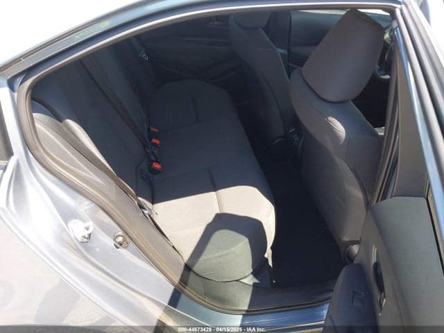 2024 TOYOTA COROLLA LE 8