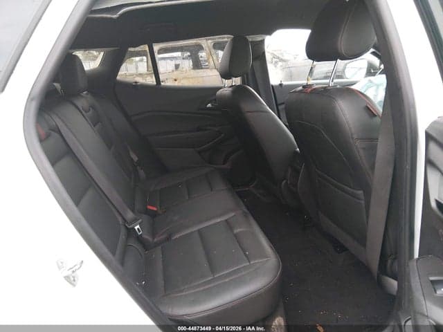 2025 CHEVROLET TRAX FWD 2RS 8