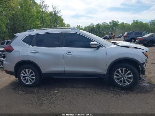 2018 NISSAN ROGUE SV 14