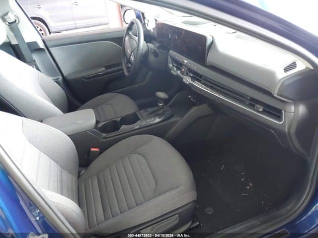 2025 KIA K4 EX 5