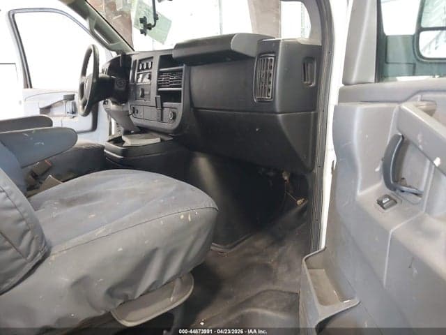 2018 GMC SAVANA 2500 WORK VAN 5