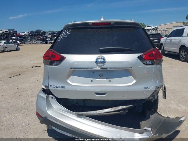 2018 NISSAN ROGUE SV 16