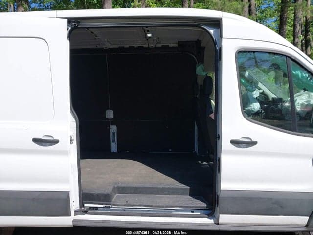 2025 FORD TRANSIT-250 8