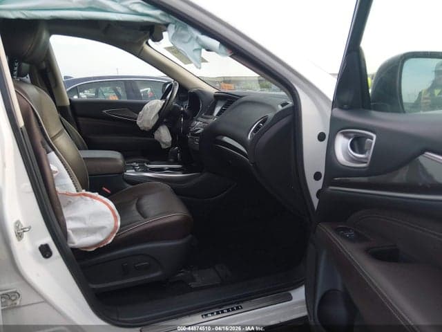 2019 INFINITI QX60 LUXE 5