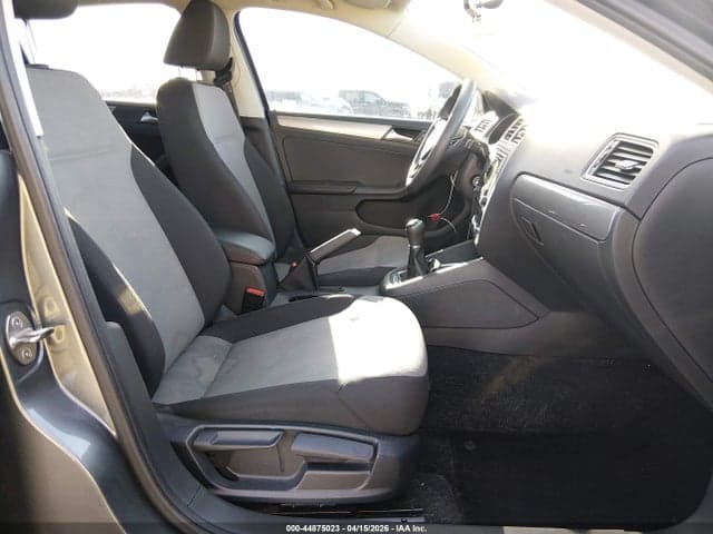 2017 VOLKSWAGEN JETTA 1.4T S 5