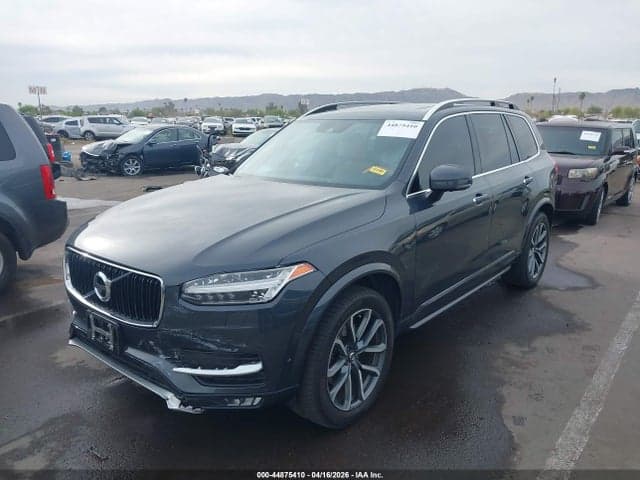 2017 VOLVO XC90 T6 MOMENTUM 2