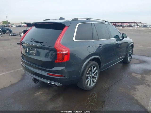 2017 VOLVO XC90 T6 MOMENTUM 4