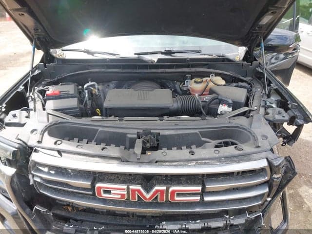 2022 GMC YUKON XL 4WD AT4 10