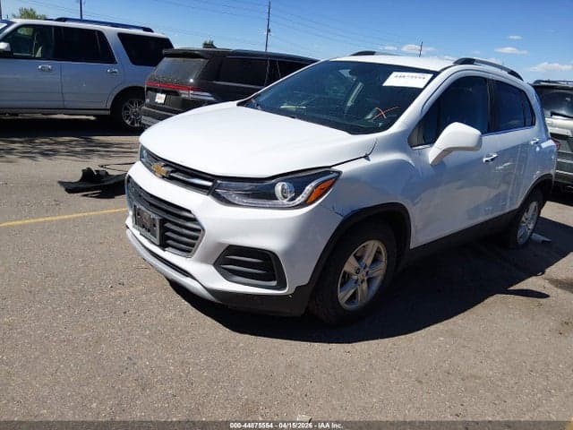 2017 CHEVROLET TRAX LT 2