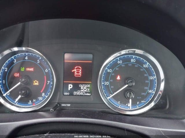 2017 TOYOTA COROLLA LE 7