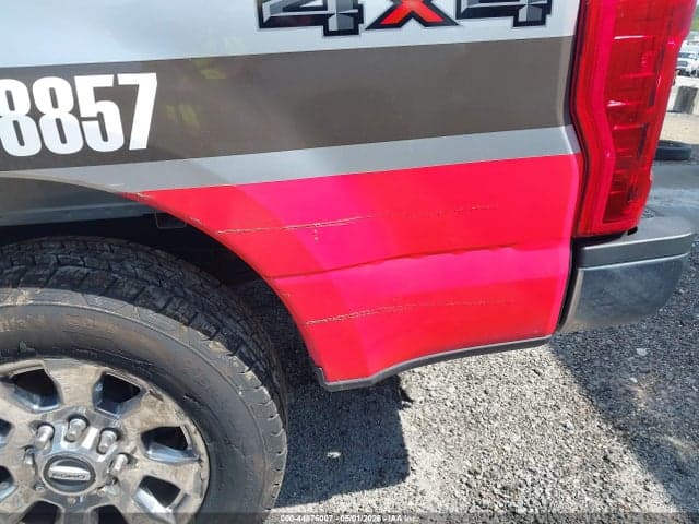 2018 FORD F-250 XL 17