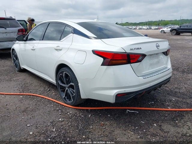 2023 NISSAN ALTIMA SR FWD 3