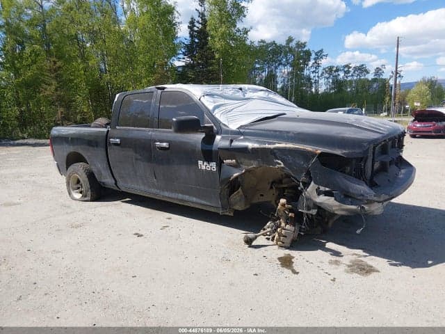 2017 RAM 1500 SLT