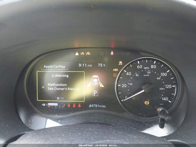 2023 NISSAN KICKS SR XTRONIC CVT 7