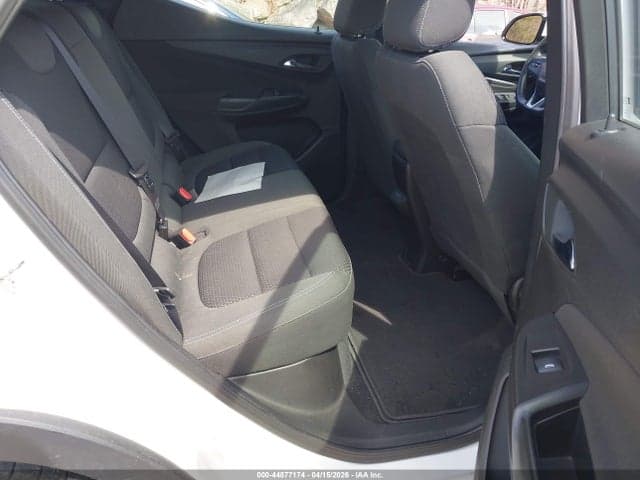 2023 CHEVROLET BOLT EUV FWD LT 8