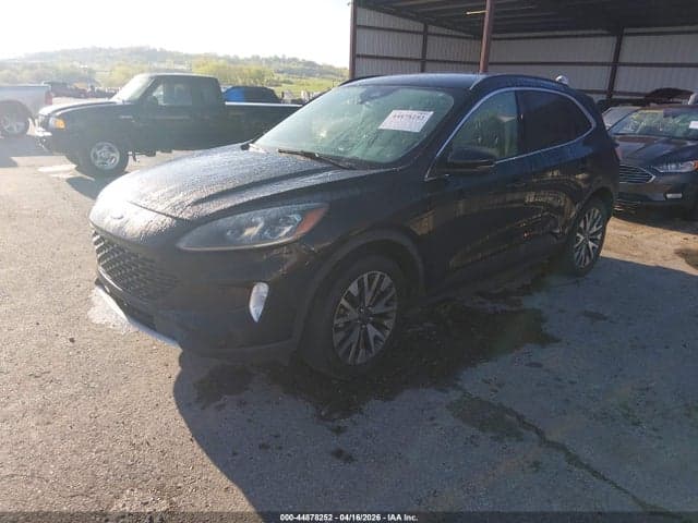 2020 FORD ESCAPE TITANIUM 2