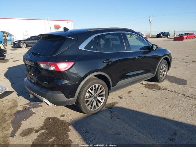 2020 FORD ESCAPE TITANIUM 4