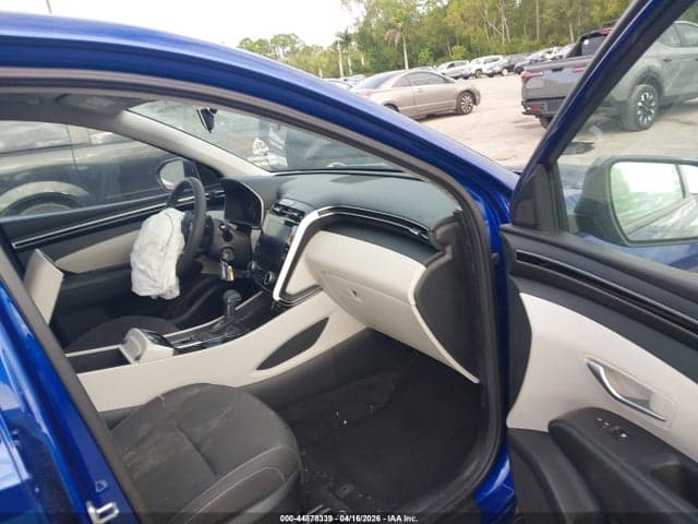 2024 HYUNDAI TUCSON SE 5